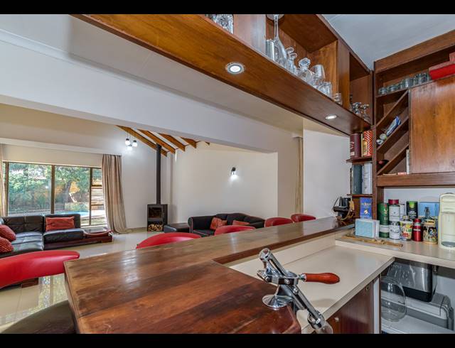 4 BEDROOM FREESTANDING FOR SALE IN EDENBURG